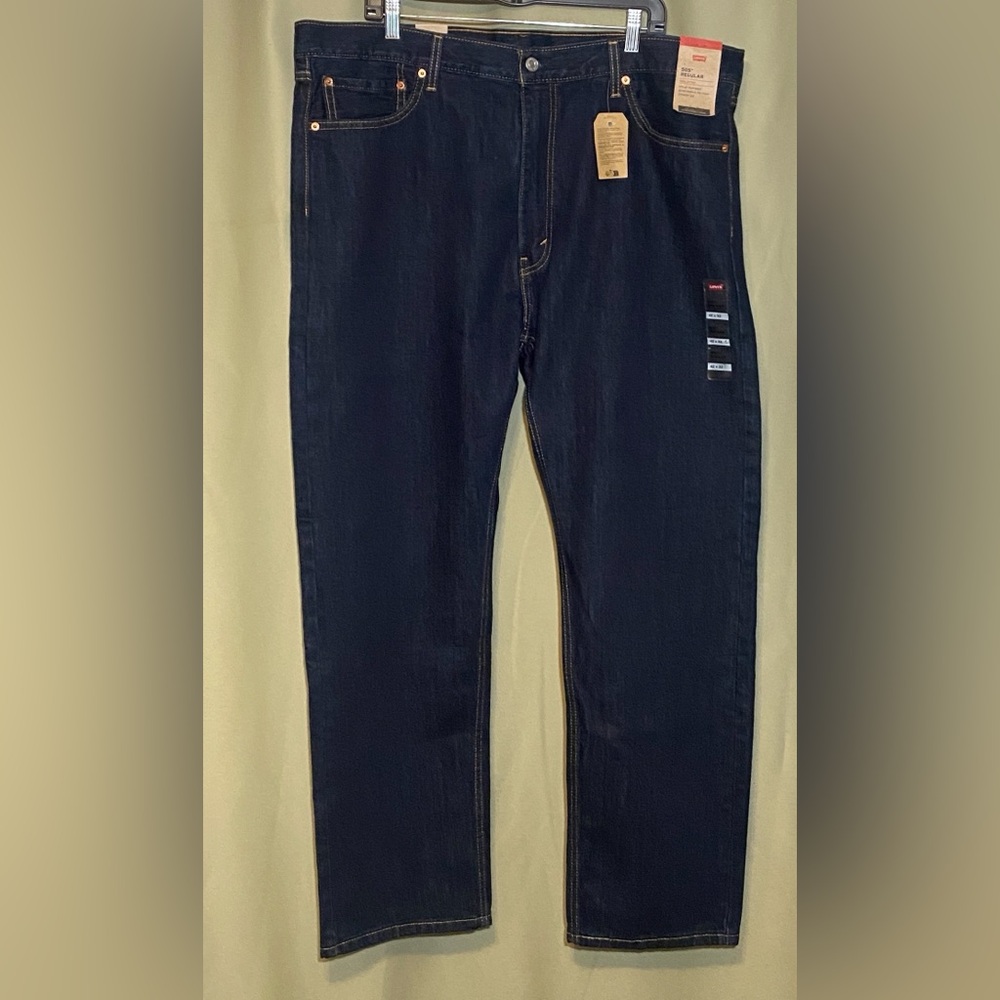 Levi's Classic 505 Regular Straight Leg Blue Jeans size 42x32 NWT